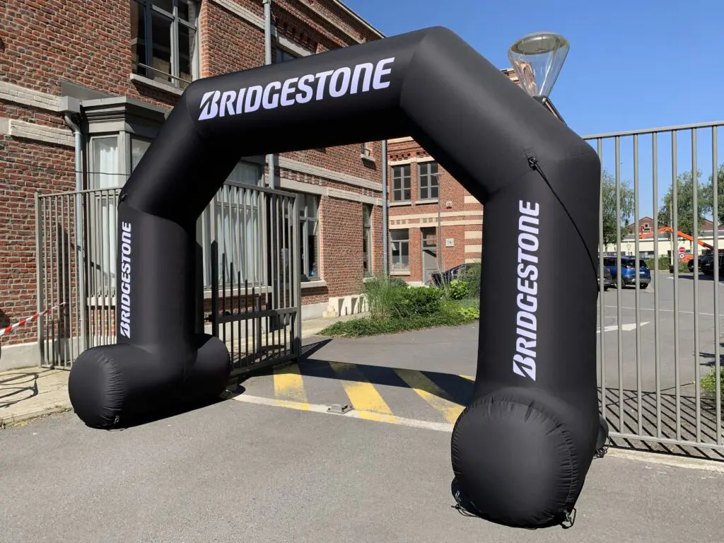 Arche gonflable Bridgestone