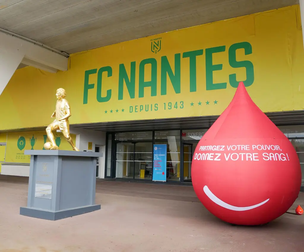 goutte don du sang fc nantes