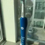 PLV gonflables : brosse à dent Oral B : packaging gonflable Procter & Gamble
