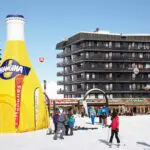 PLV gonflable : bouteille et canette gonflable orangina