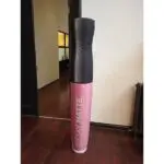 AIRSYSTEMS - Fabricant de structures gonflables : GÉANTS GONFLABLES : Packaging gonflable - Rimmel London