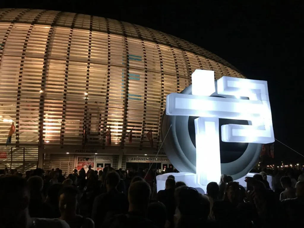 Indochine logo gonflable