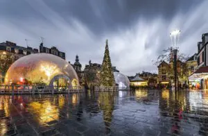 Bulle transparente marché de Noël bulles gonflables aircrystal airsystems ville de troyes 1 1 bulle géante gonflable sphère transparente