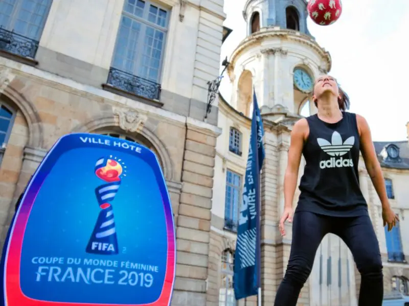 totem gonflable sur mesure gonflable airsystems airstyle fifa france 2019 1 scaled 5