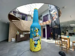Bouteille de bière gonflable
