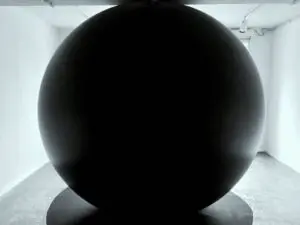 sphere gonflable noire Raymond delepierre swalling heart