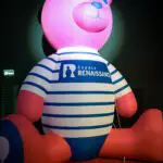 Ours gonflable géant Espace Renaissance