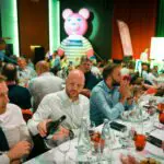 Ours gonflable géant Espace Renaissance