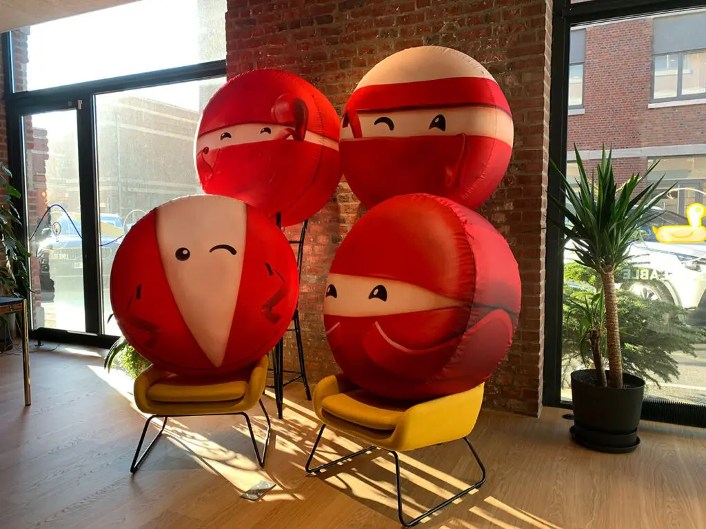 replique gonflable fromage babybel 3
