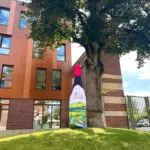 bouteille de vin gonflable route des vins roanne