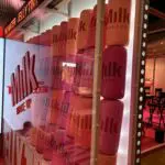 sticks gonflables milk makeup