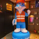 mascotte gonflable skipper