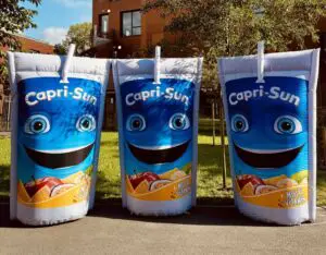 Bouteille gonflable grande distribution Caprisun x3 recto copie capri-sun gonflable