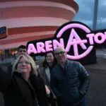 signaletique-gonflable-arena-tour-indochine