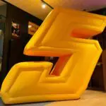 chiffre gonflable géant