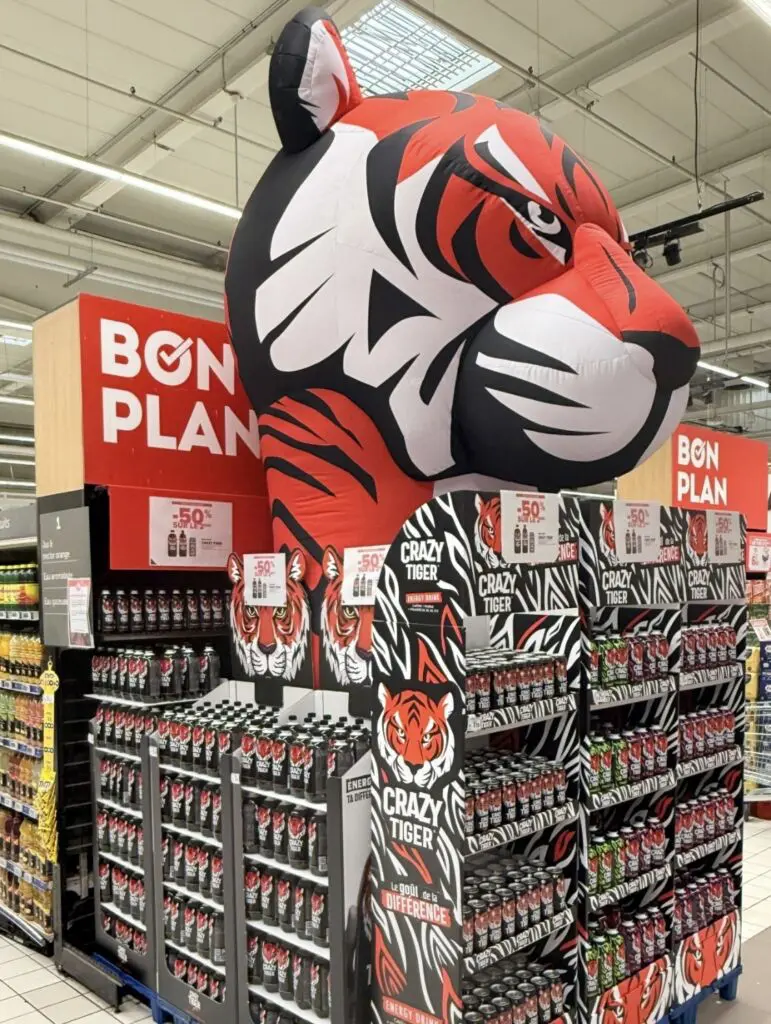 mascotte gonflable crazy tiger carrefour