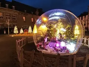 Bulle transparente marché de Noël vitribulle gonflable roscoff 2 vitribulle gonflable roscoff