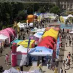 totem gonflable sharing box