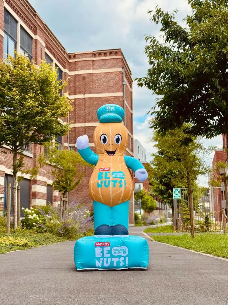 mascotte gonflable be nuts