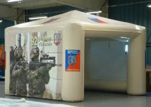tente gonflable militaire