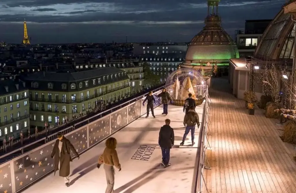 Vitribulle gonflable Printemps Haussmann vtribulle gonflable printemps haussmann vitribulle gonflable printemps haussmann