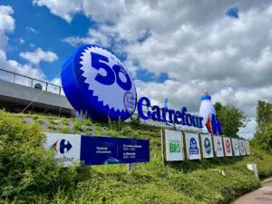 logo gonflable carrefour 50 ans
