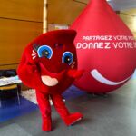 goutte de sang gonflable établissement français du sang