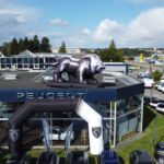 lion-gonflable-peugeot-2
