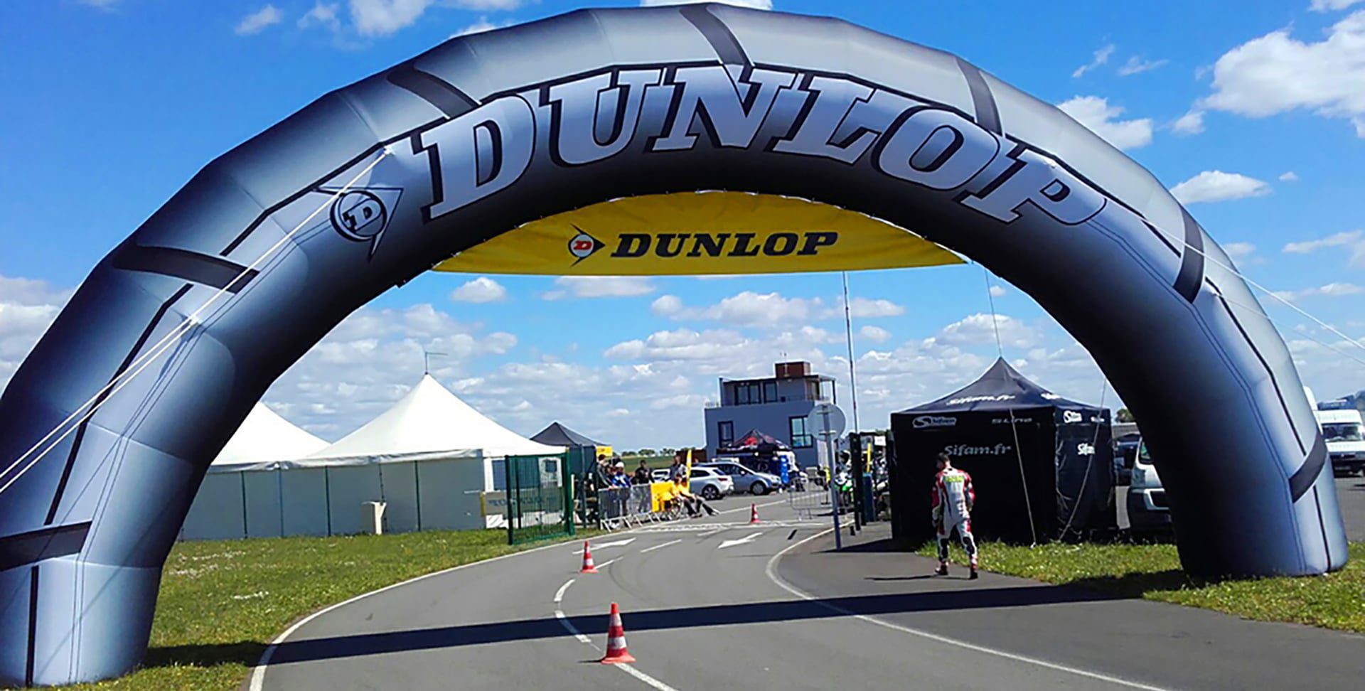 AIRSYSTEMS-AIRSTYLE-Dunlop-Arche-gonflable-13×6.50m