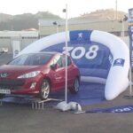 Arche car display gonflable Peugeot : arche gonflable personnalisée