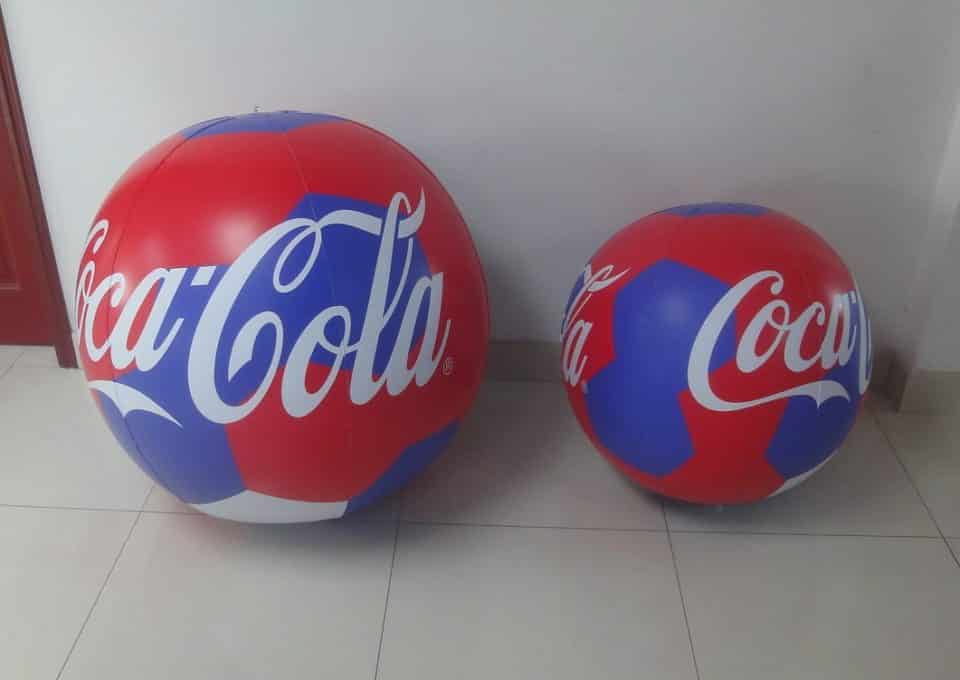 PLV gonflables : ballon gonflable publicitaire Coca Cola