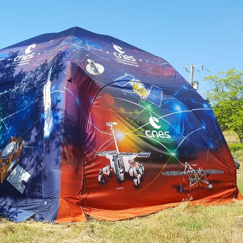 Photo Airsystems France - Fabriquant tentes gonflables tout-terrain pour le CNES