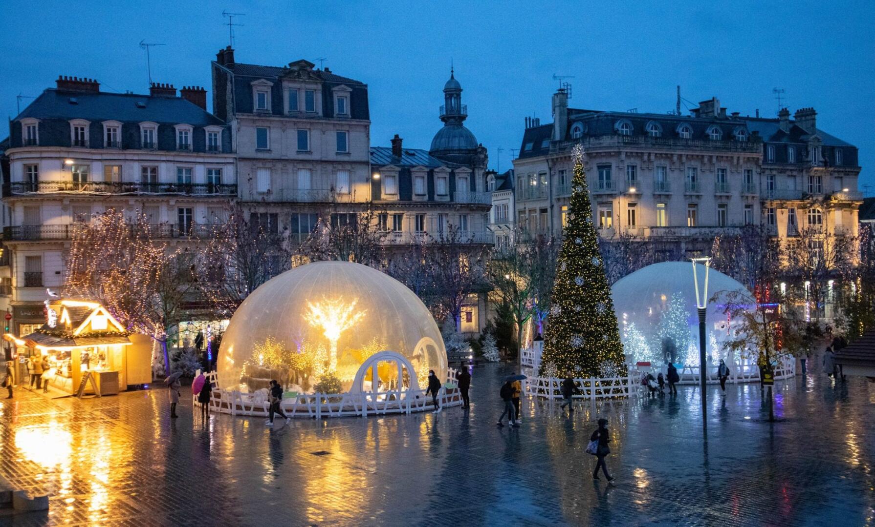 Sphères et bulles gonflables transparentes - Bulles gonflables géantes Ville de Troyes