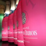 plv bouteilles gonflables champagne jeeper