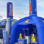 stand gonflable orangina