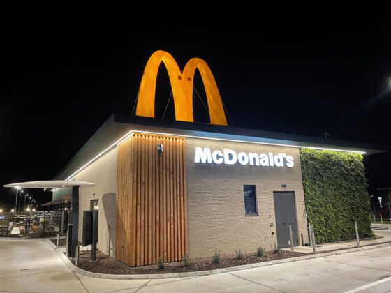 plv gonflable McDonalds