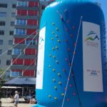 mur-escalade-gonflable-decathlon-en-passant-par-la-montagne-1