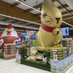 lapin gonflable lindt super u eaunes