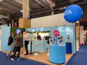 Ballon gonflable sur mat Brita