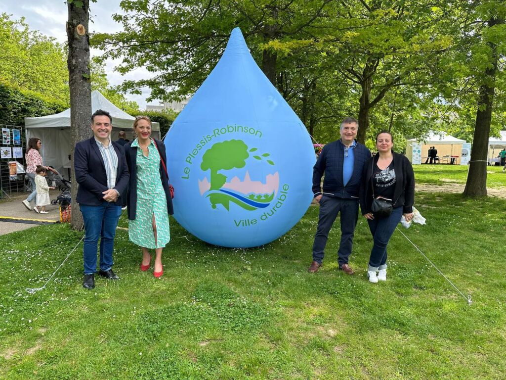 goutte d'eau gonflable le Plessis-Robinson