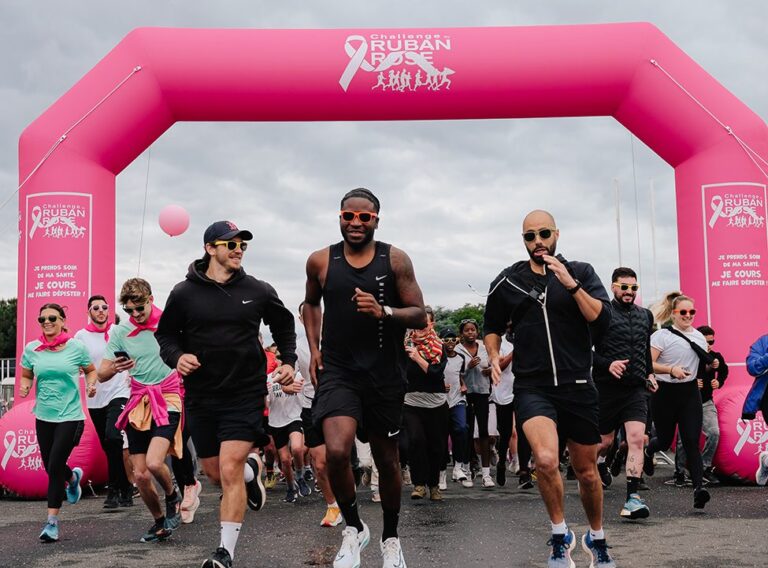 arche gonflable course sportive ruban rose