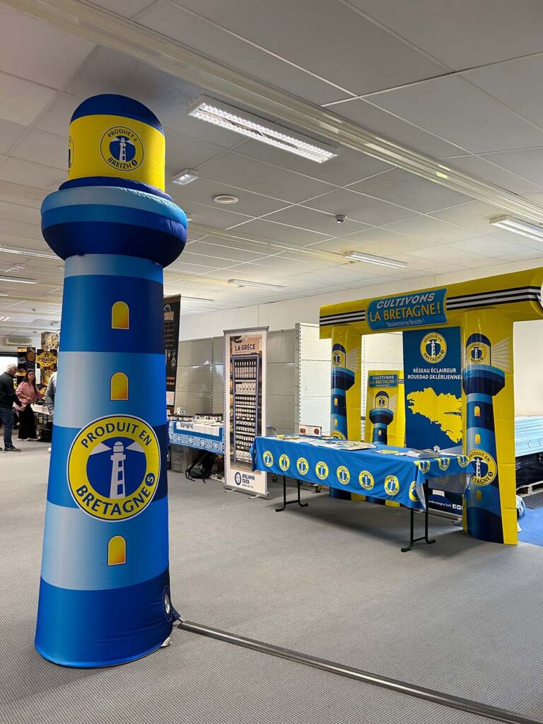 phare gonflable produit en bretagne