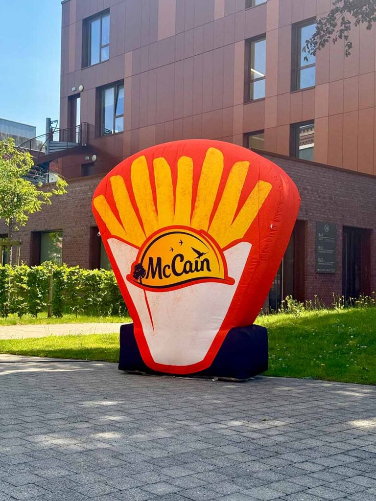 cornet de frites gonflable mccain